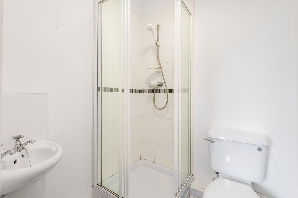 Additional image 13 of 2 bed flat for salePochin Drive, Pochin House Pochin Drive PL25