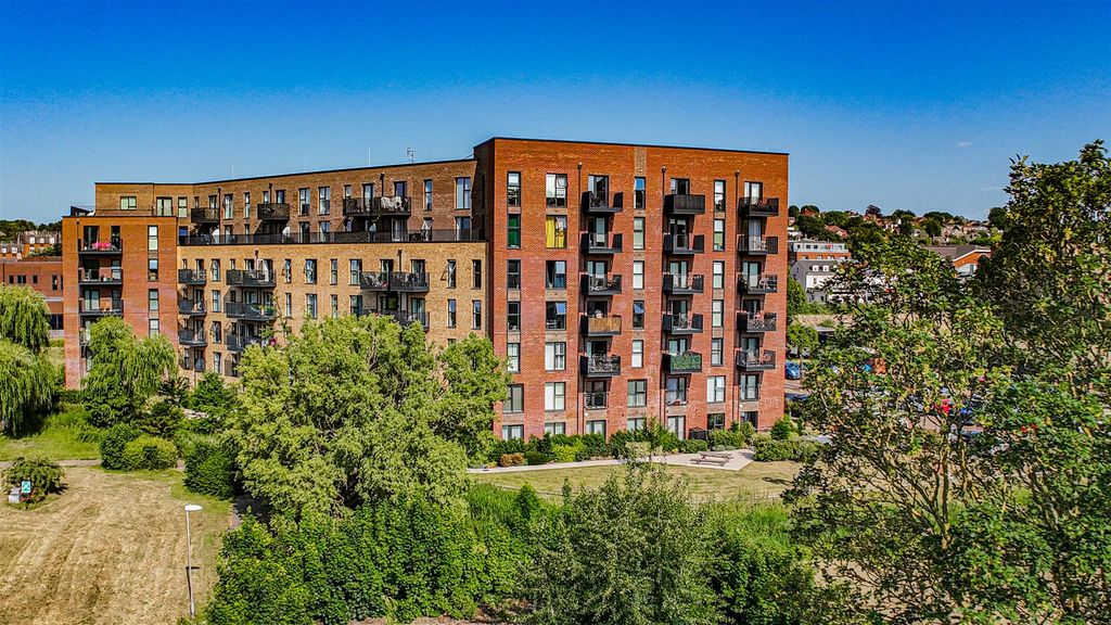 Property photo 1 of 29 Dji_20250619165400_0015_D.Jpg