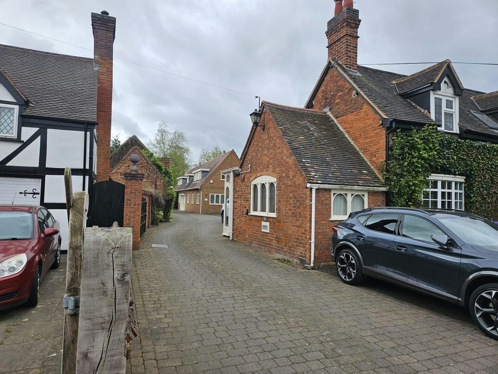 Property photo 1 of 7 127B663Df1504F6Daa7529Ec0Aec0A05.Jpg