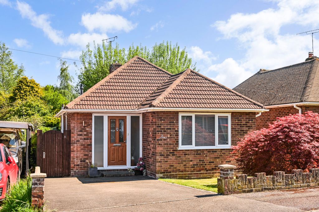 Property photo 1 of 17