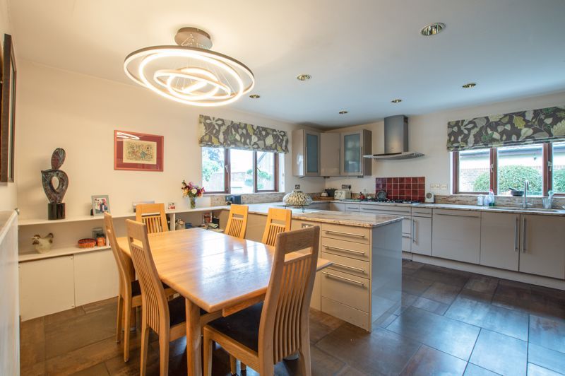 Property photo 2 of 20 Kitchen Dining Room