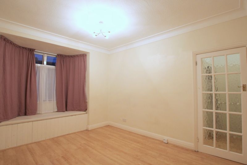 Property photo 3 of 6 3