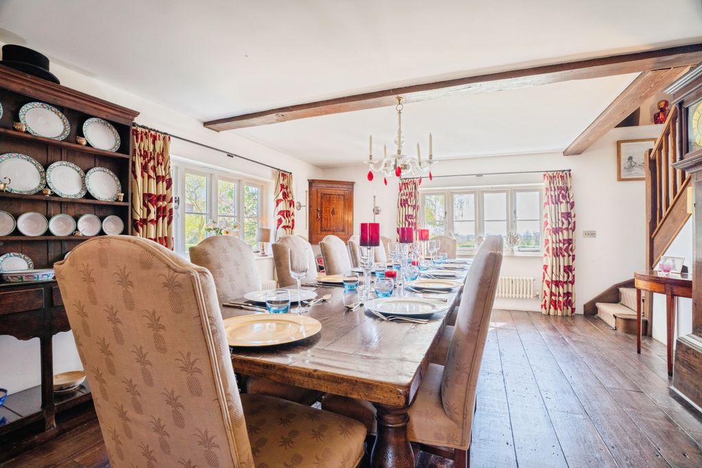 Property photo 3 of 28 Photo #3