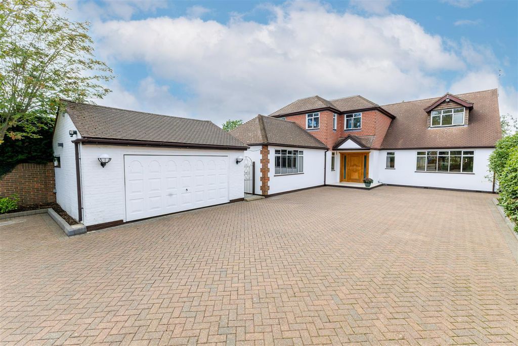 Property photo 1 of 38 External 1.Jpg