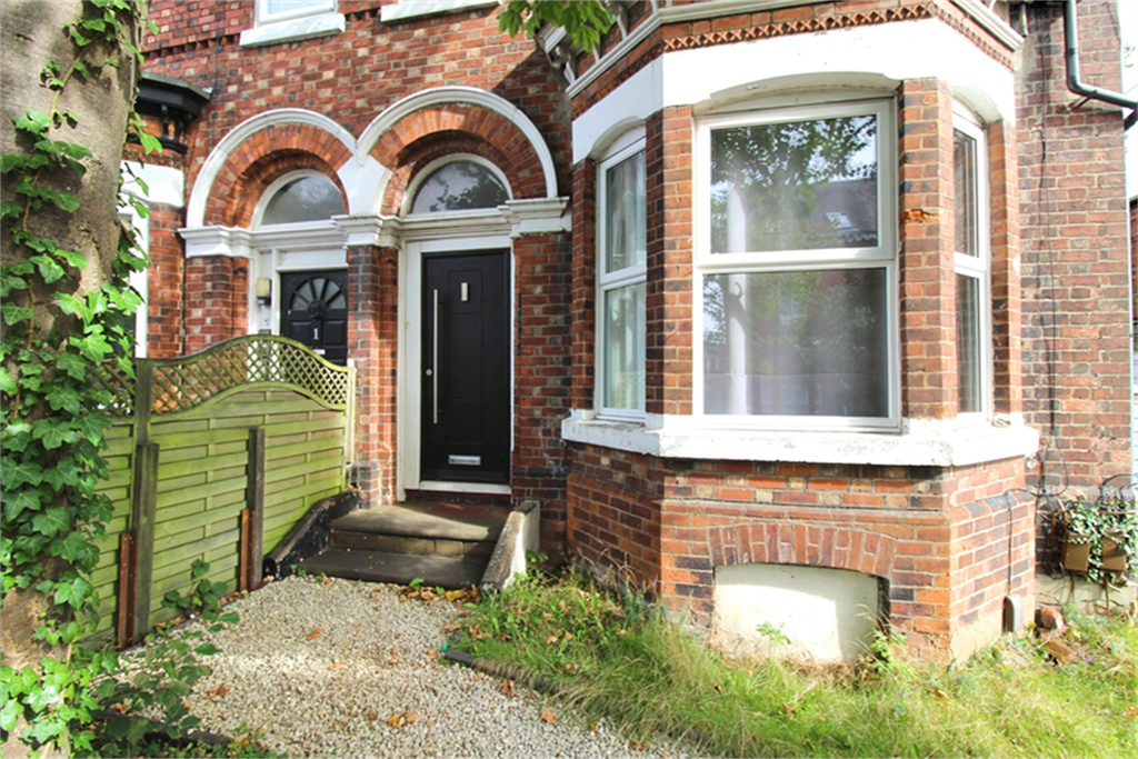 Property photo 1 of 6 (Main)