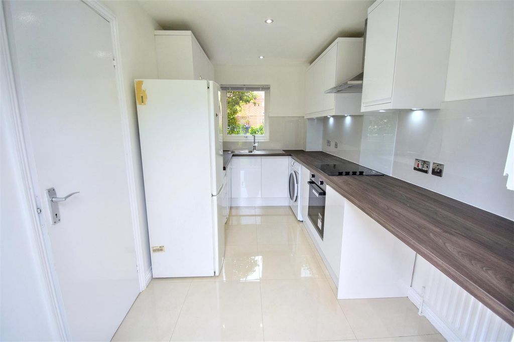 Property photo 2 of 9 Dsc_0007.Jpeg