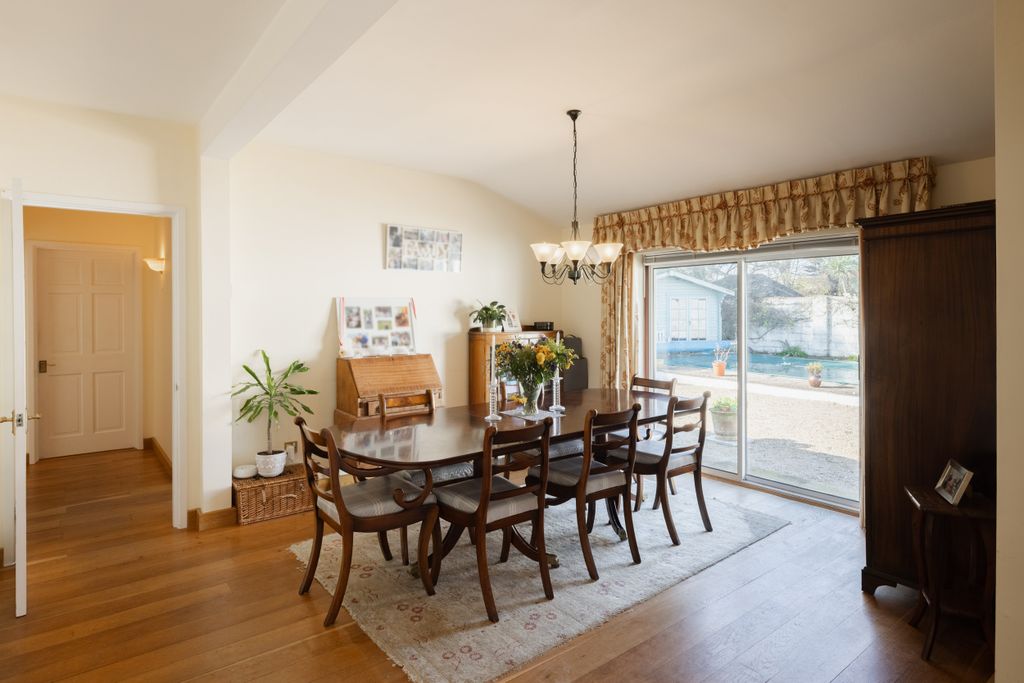 Additional image 8 of 3 bed bungalow for saleBelle Hougue Avenue, Grouville, Jersey JE3