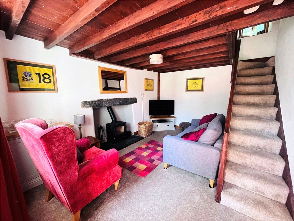 Property photo 2 of 37 Picture No. 63