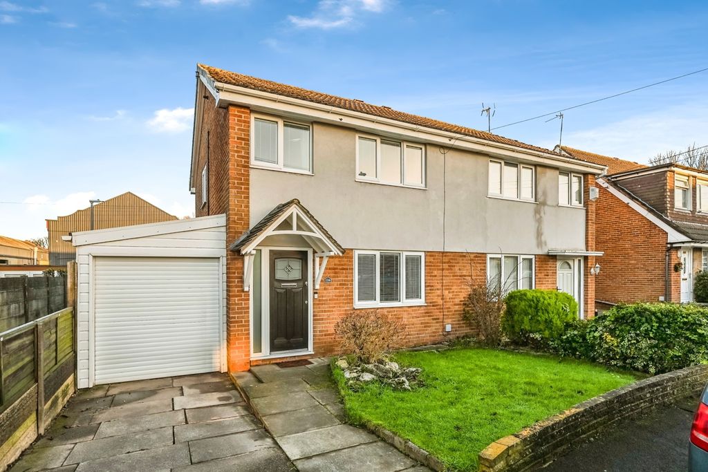 Property photo 1 of 18 Pbox-Img.Jpg