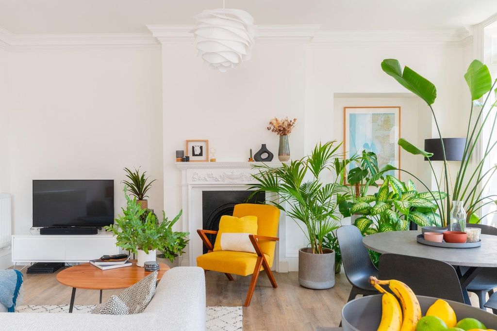 Property photo 1 of 26 Erauqsdnaltrop6Talf5 - Reception G.Jpg