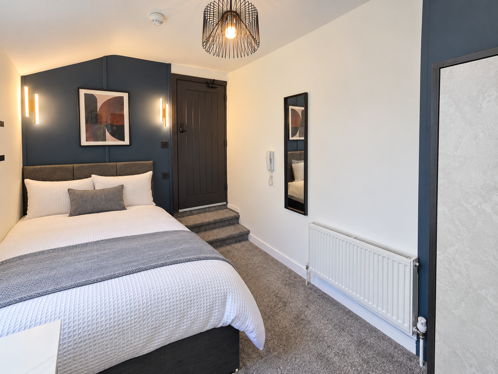 Property photo 2 of 10 R3 123