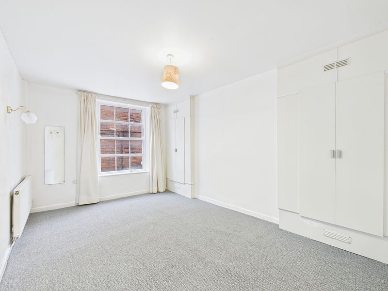 Property photo 3 of 6 Bedroom