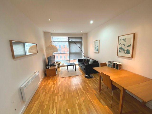 Property photo 2 of 8