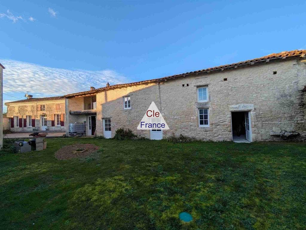 Property photo 2 of 25