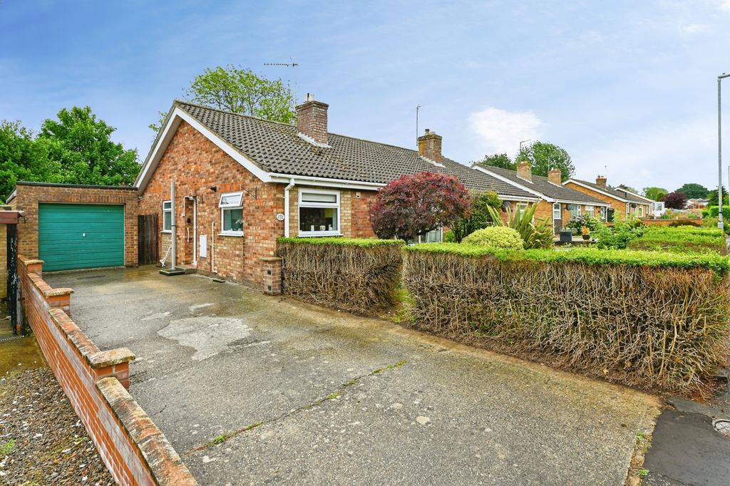 Property photo 1 of 18 Pbox-Img.Jpg