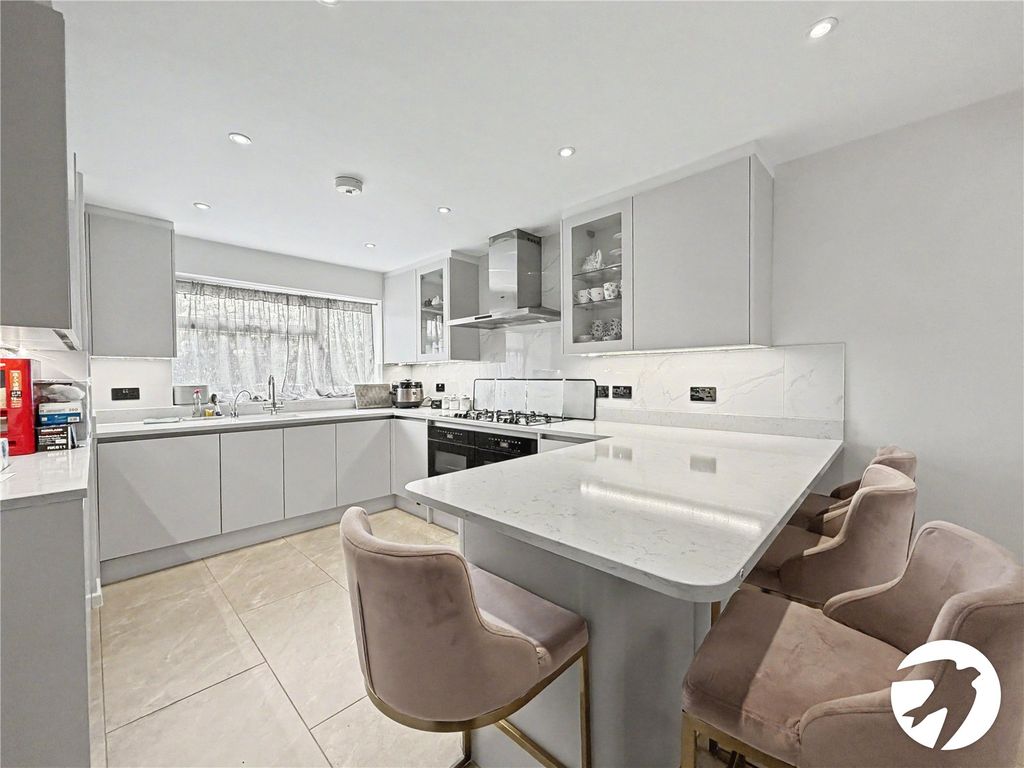 Property photo 2 of 17 Kitchen/Diner