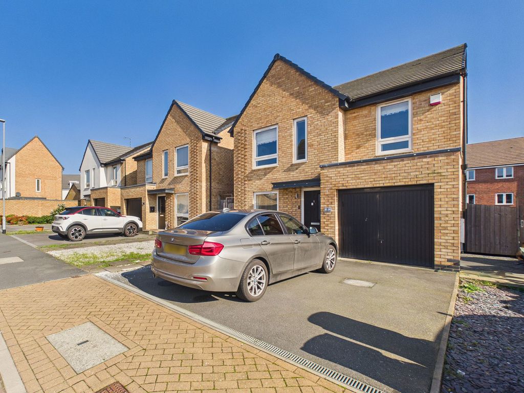 Property photo 1 of 15 Front