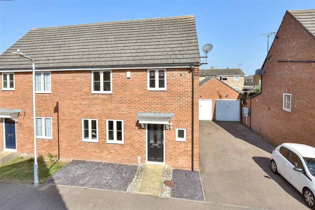 Property photo 1 of 9 External (Web)
