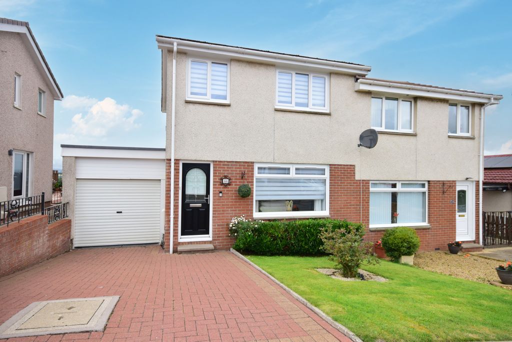 Property photo 1 of 21 3 Bed Semi-Detached House For Sale Anstruther Street, Law ML8