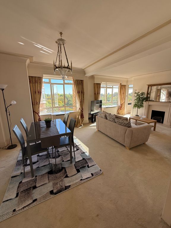 Property photo 2 of 27 Reception/Dining