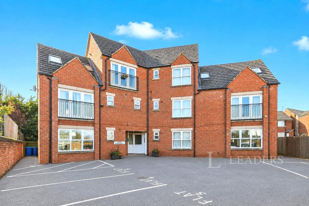 Property photo 1 of 10 Picture No. 14