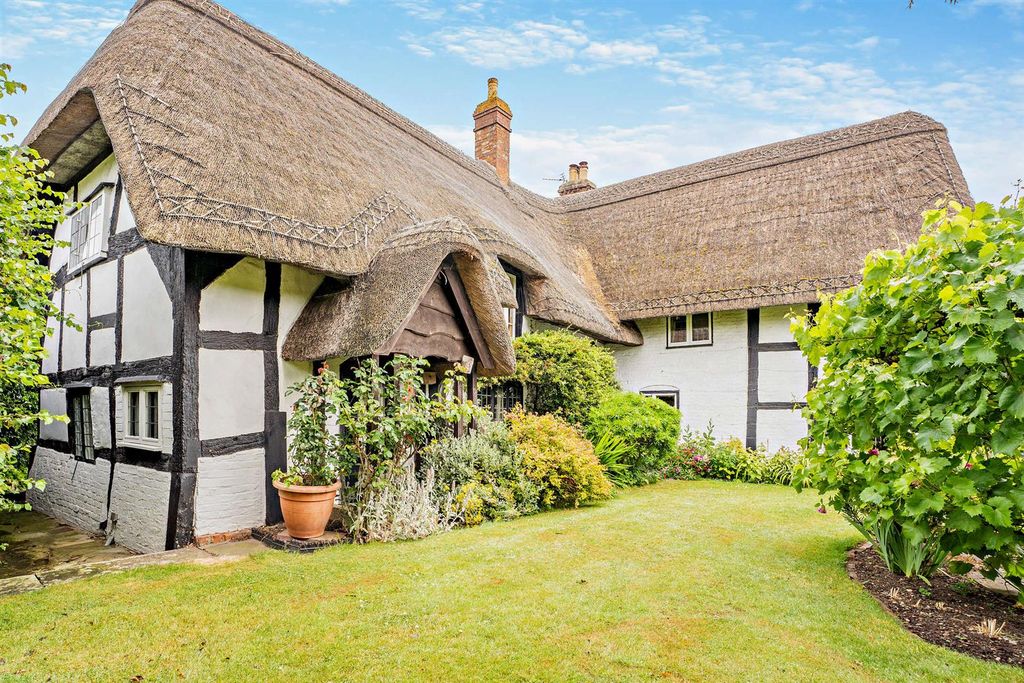 Property photo 1 of 23