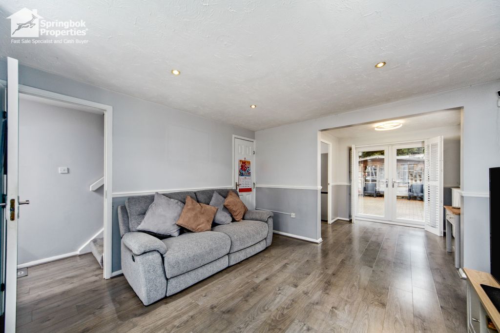 Property photo 3 of 15 Image 2