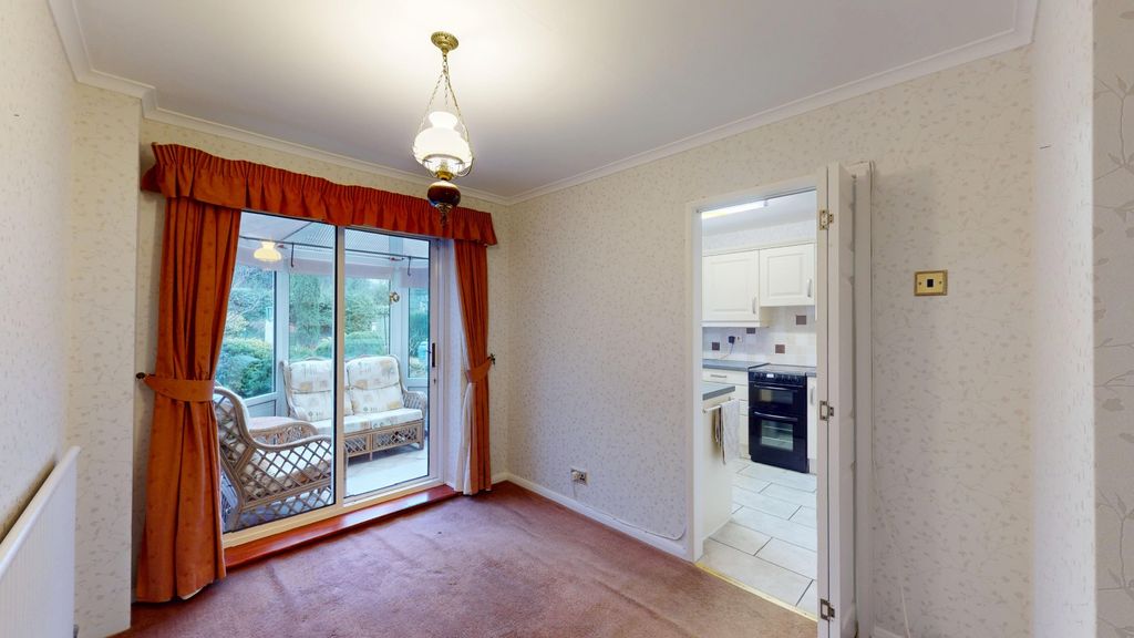 Property photo 3 of 20 3894857