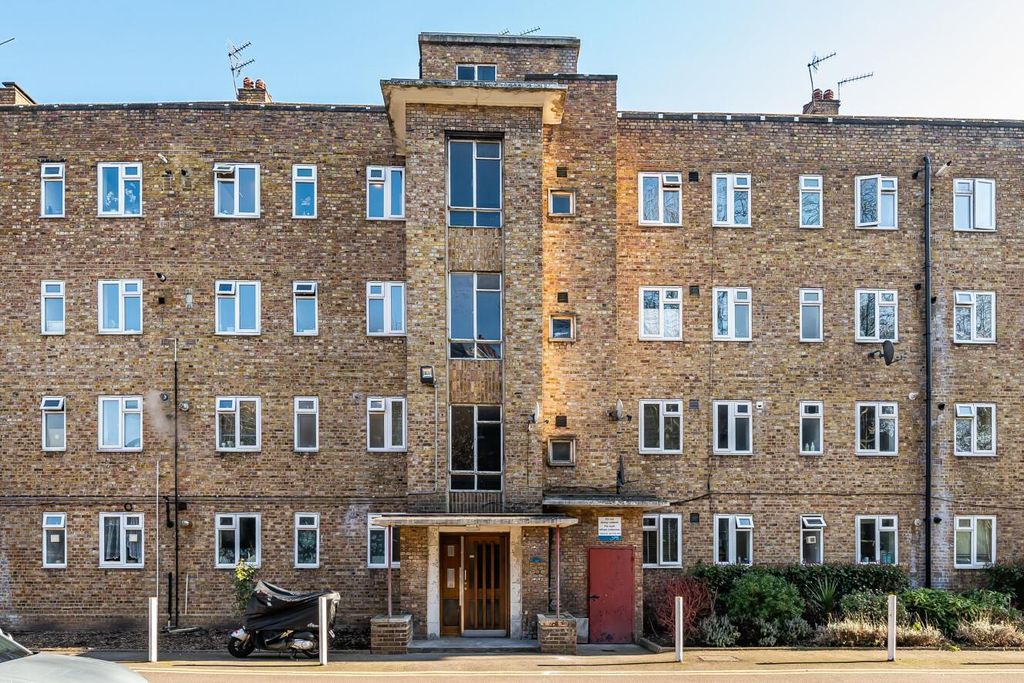 Property photo 1 of 16 Picture 1