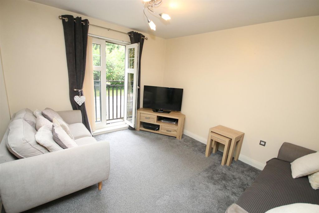 Property photo 3 of 16 Img_5124.Jpg