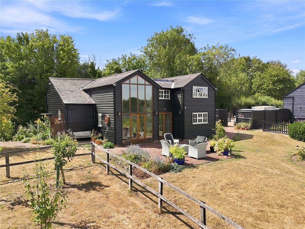 Property photo 1 of 29 Picture No. 01