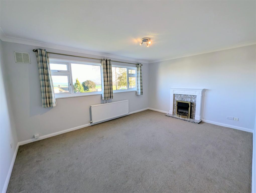 Property photo 2 of 17 Pxl_20260116_141655370~2.Jpg