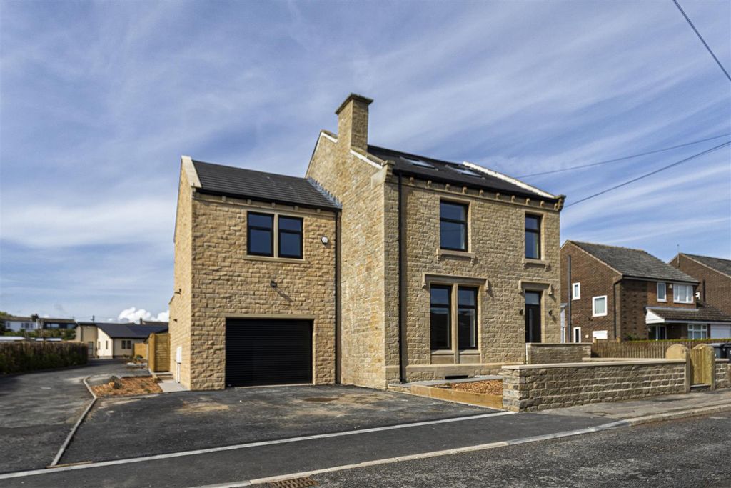 Property photo 1 of 80