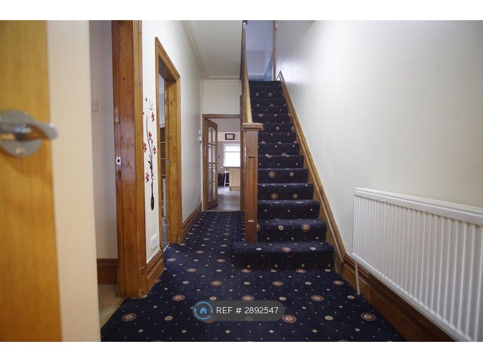 Property photo 3 of 24