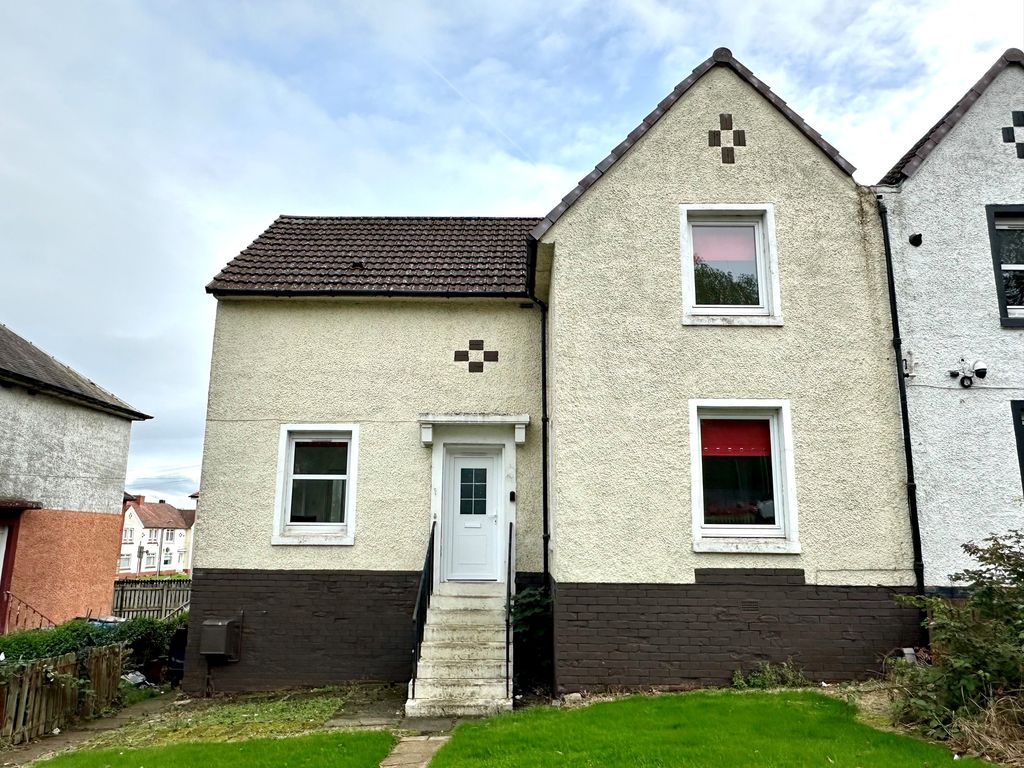 Property photo 1 of 10 External
