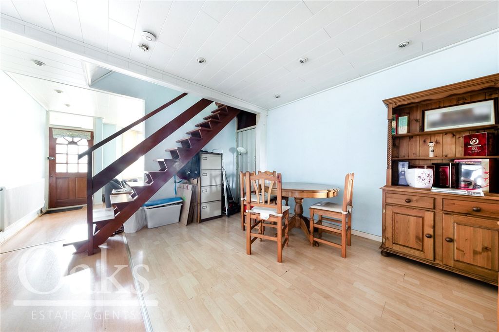 Property photo 3 of 8 Picture No. 04