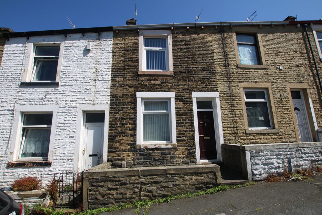 Property photo 1 of 6 1