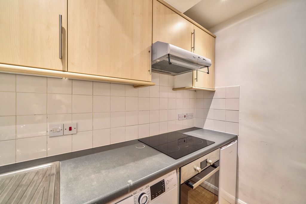 Property photo 2 of 7 2