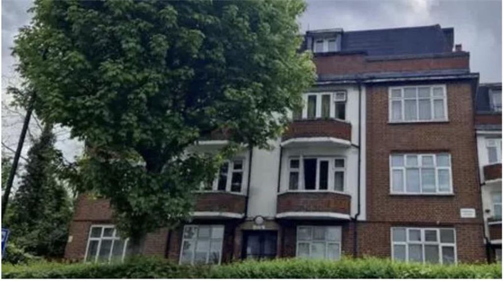 Property photo 3 of 6