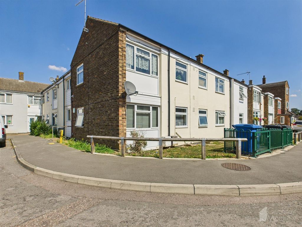 Property photo 1 of 6
