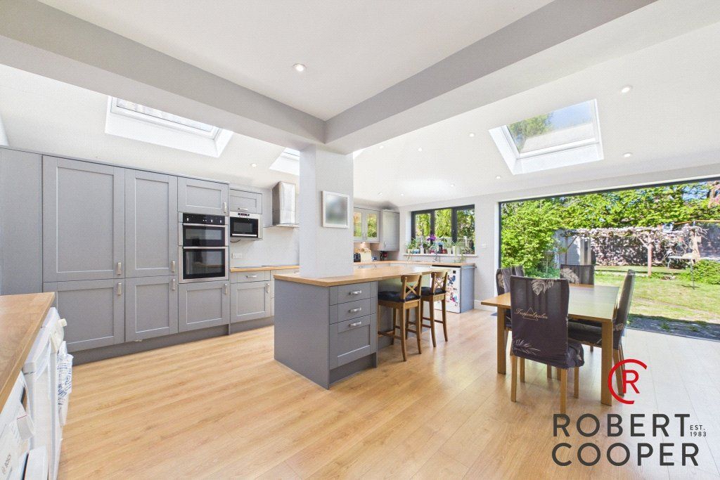 Property photo 1 of 16 Picture No. 19