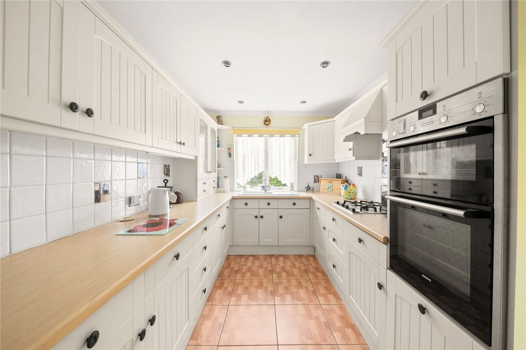 Property photo 3 of 15 Picture No. 08