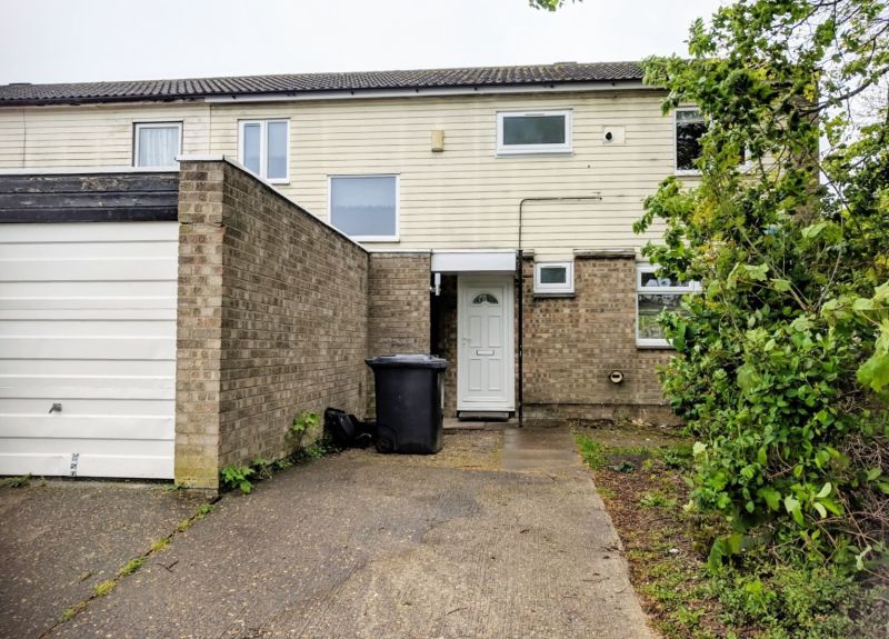 Property photo 1 of 8