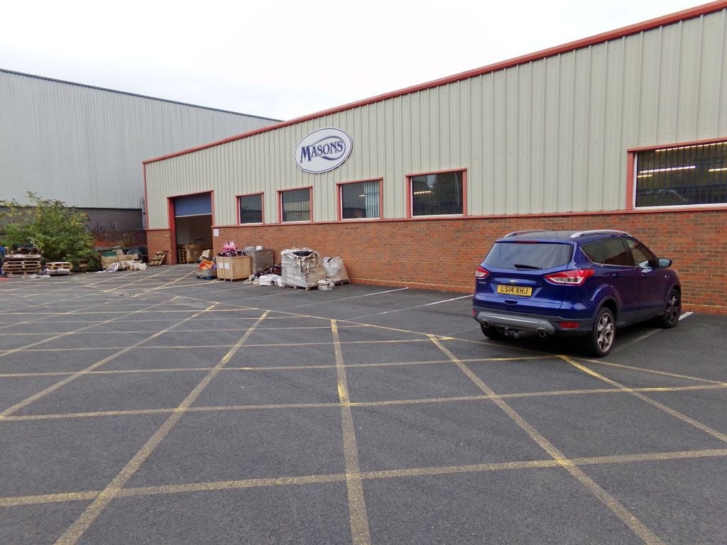 Property photo 3 of 6