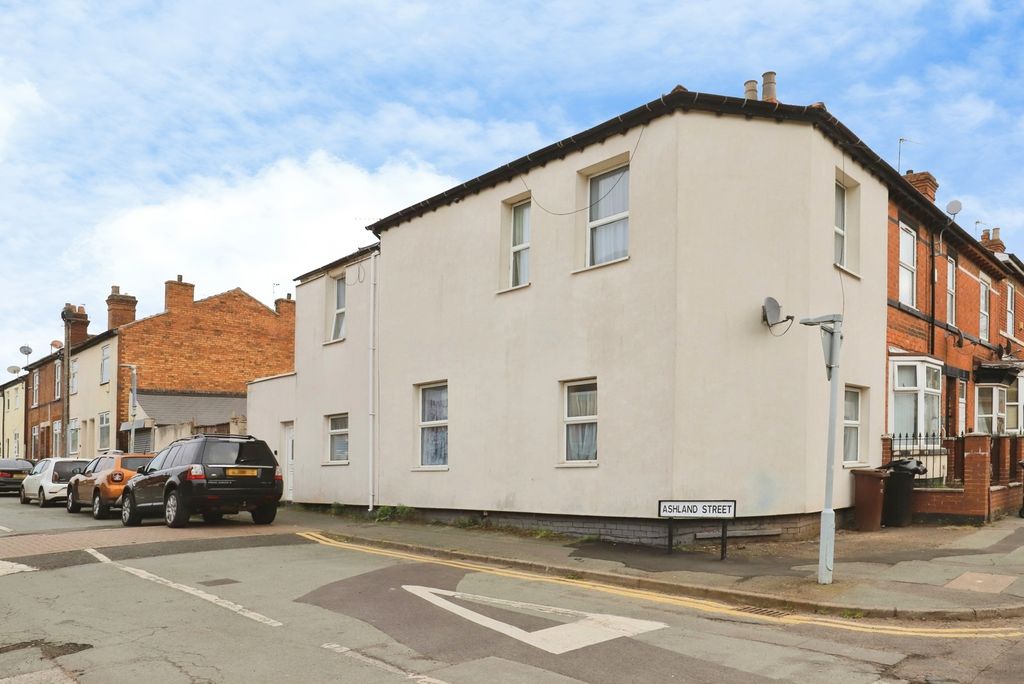 Property photo 1 of 13 Front Elevation