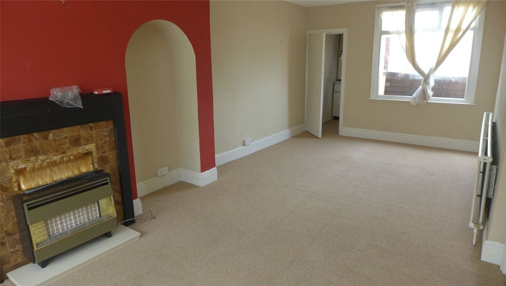 Property photo 3 of 9 Picture No. 08