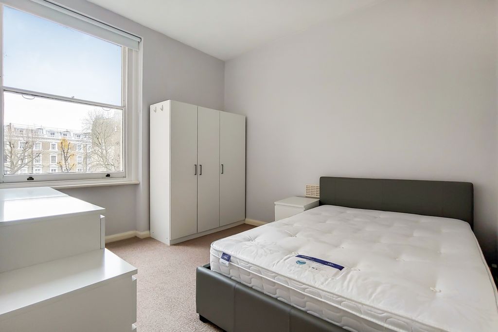 Property photo 3 of 8 4_Bedroom-1