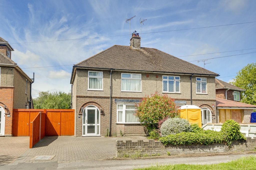 Property photo 1 of 22