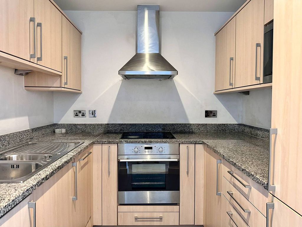 Property photo 2 of 8