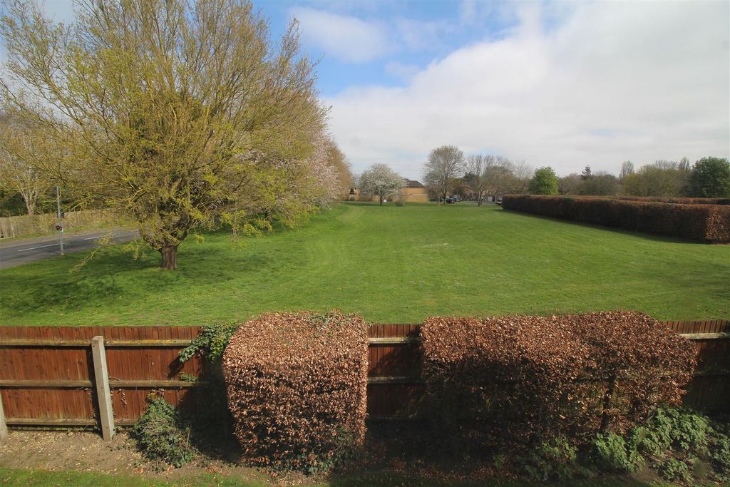 Property photo 2 of 13 Views.Jpg